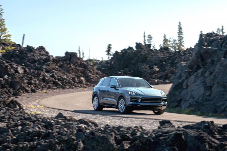  Porsche Cayenne E-Hybrid (PO536) 2018 года  (NA) (фото 33 из 38)